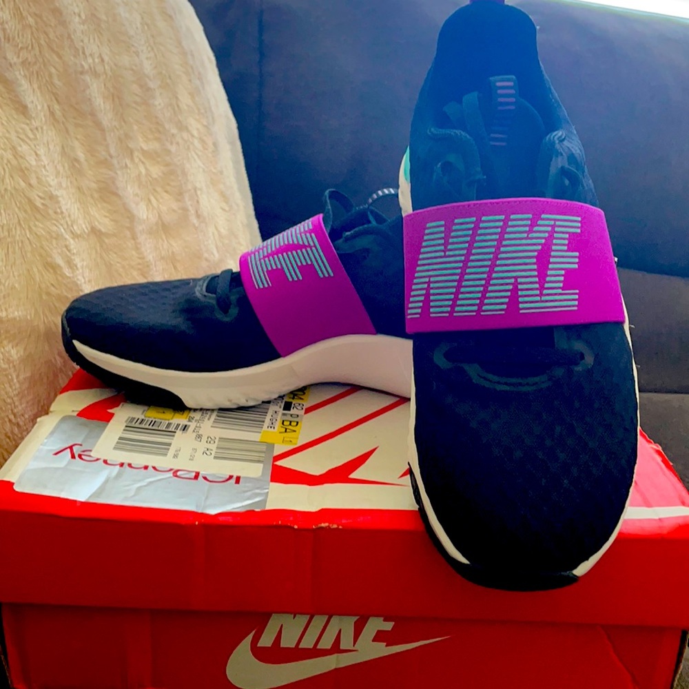 Nike 6.5
